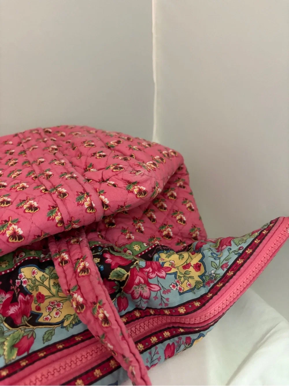Vera Bradley Paddy tote in Pink Pansey - Picture 4 of 7